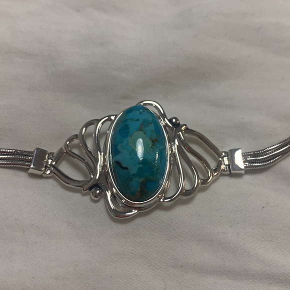 NWT JTV Blue Turquoise Sterling Silver Solitaire Bracelet - Picture 6 of 7